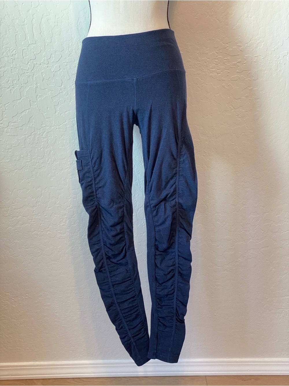 Nomads Hempwear organic cotton blend women’s Navy Ruched Leggings High Waist